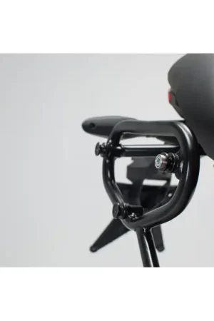 Livraison Express Support latéral SLC SW-Motech droit pour Ducati Monster 821 (18-22) HTA.22.885.11000